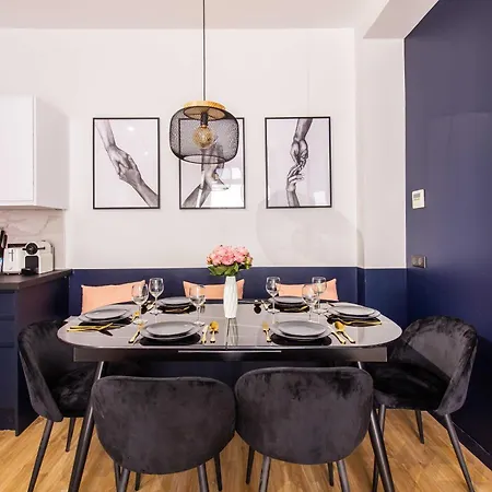 Spacious Apartment- 2br-6p - Porte Saint-denis Apartman